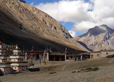 Паломничество: монастырь Янггон