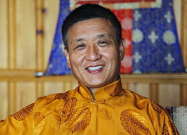 Тензин Вангьял Ринпоче о принятии усталости и культивировании осознанного отдыха