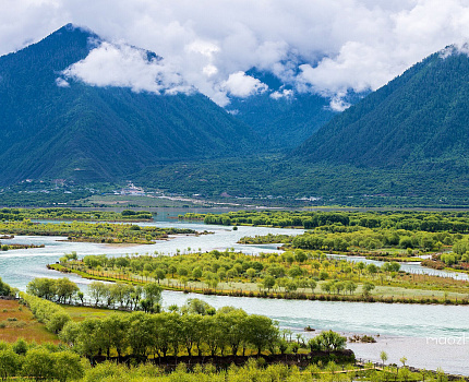 Конгпо Бонри — священная гора бонпо