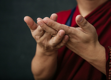 Практики Юнгдрунг Бон